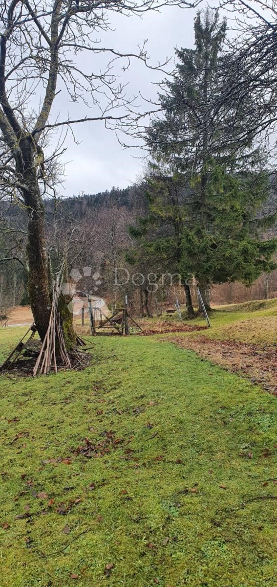 Zemljište Na prodaju - PRIMORSKO-GORANSKA  RAVNA GORA 