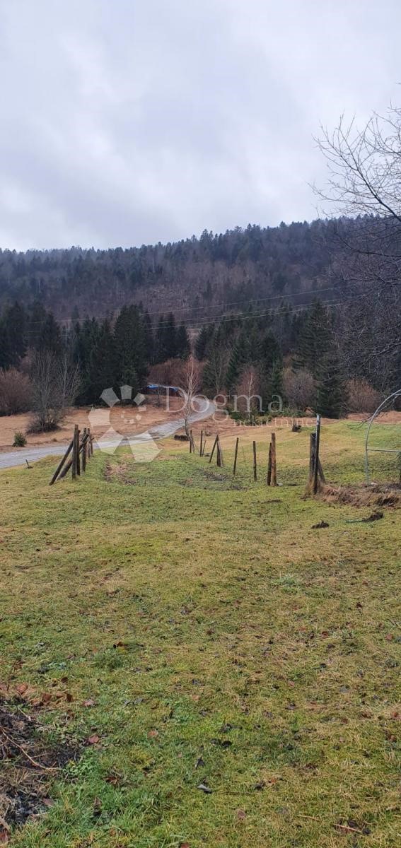 Zemljište Na prodaju - PRIMORSKO-GORANSKA  RAVNA GORA 