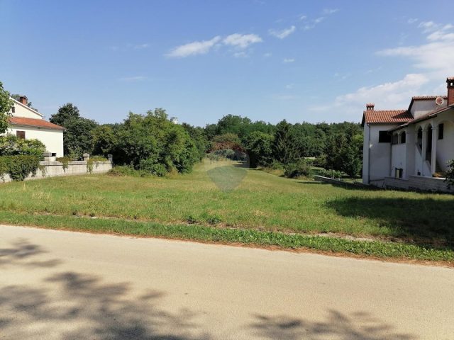 Grundstück zu verkaufen 3027 m² – Kringa
