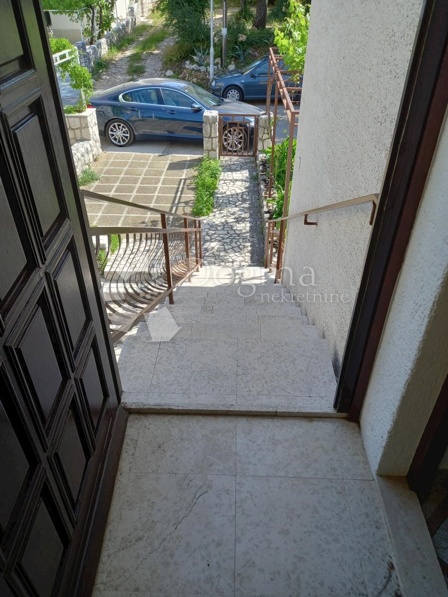 Apartmán Na predaj - PRIMORSKO-GORANSKA  CRIKVENICA 