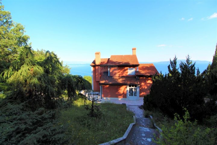 Dům na prodej 260 m² – Veprinac