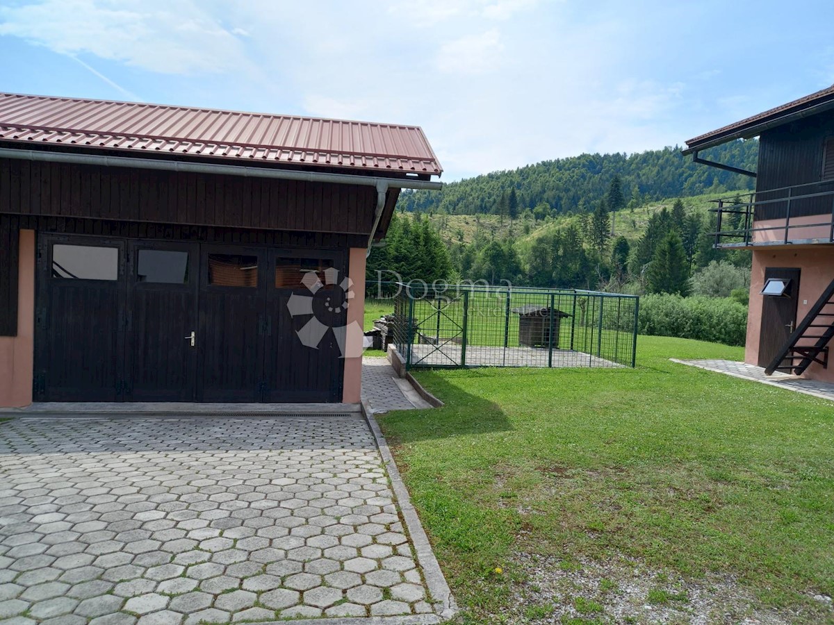 Casa In vendita - PRIMORSKO-GORANSKA  ČABAR 