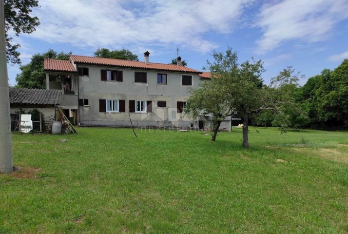 Maison à vendre 300 m² – Katoro