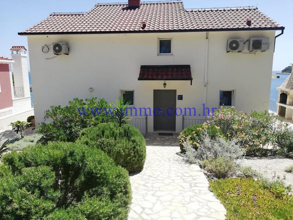 Casa In vendita - DUBROVAČKO-NERETVANSKA  Korčula