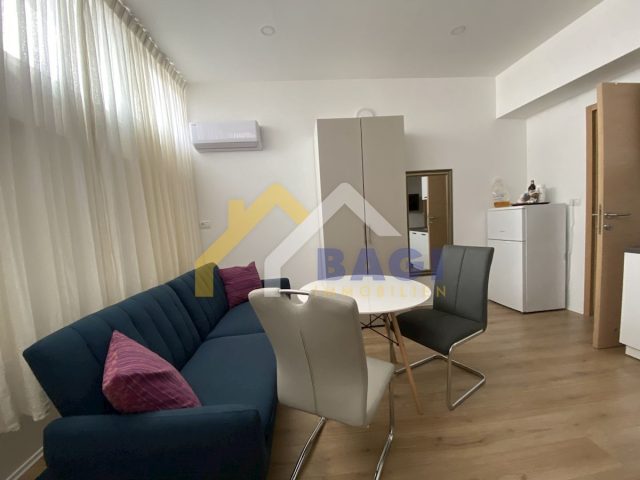 Poslovni prostor na prodaju 400 m² – Pula