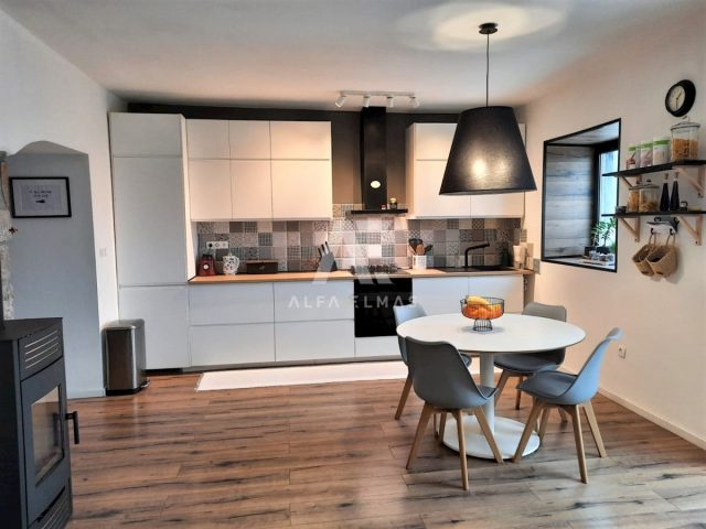 Haus Zu verkaufen - Primorsko-goranska Krk - foto 3/29