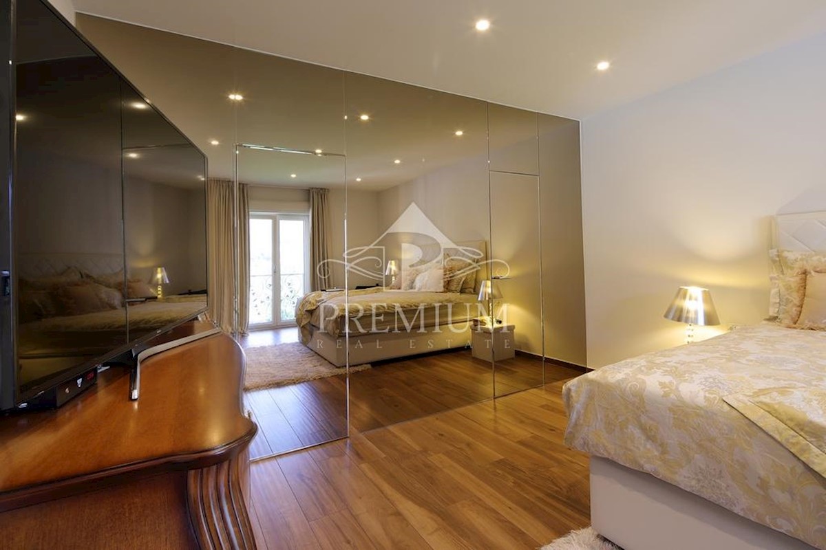 Haus Zu verkaufen - PRIMORSKO-GORANSKA OPATIJA