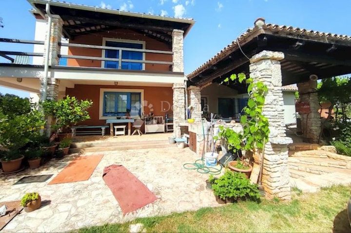 Maison à vendre 277 m² – Vodnjan