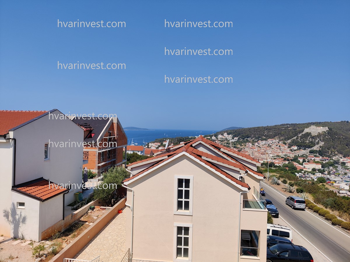 Flat For sale HVAR