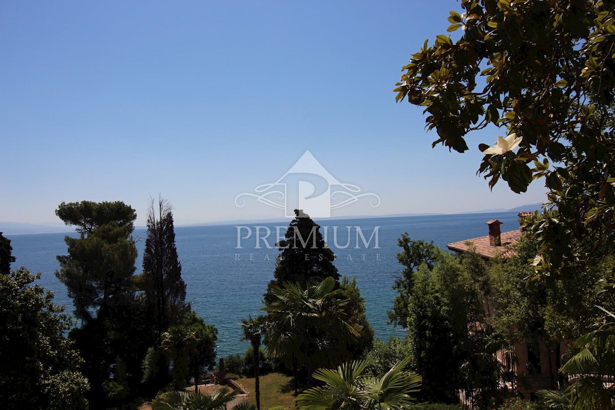 Flat For rent - PRIMORSKO-GORANSKA  OPATIJA 