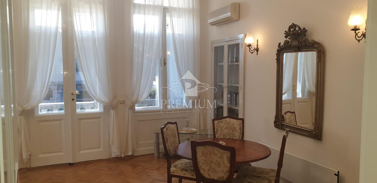 Flat For rent - PRIMORSKO-GORANSKA  OPATIJA 