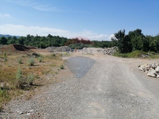 Terreno in vendita 21800 m² – Jurdani