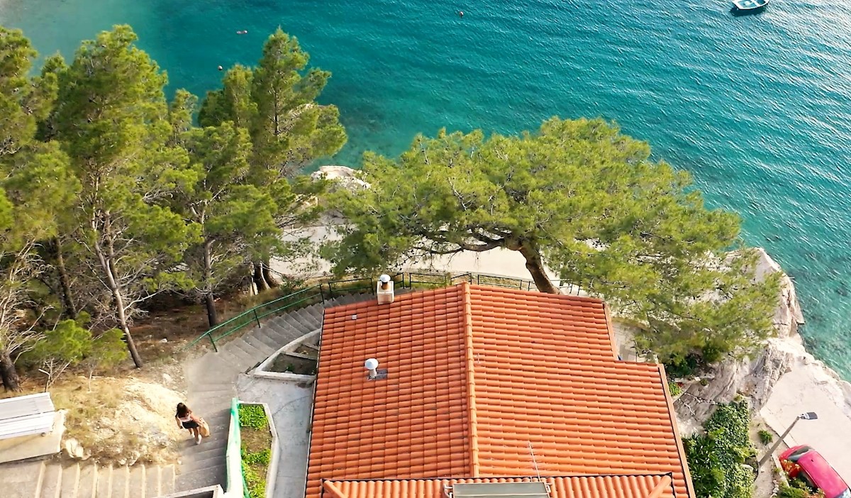 House For sale - SPLITSKO-DALMATINSKA  MAKARSKA 