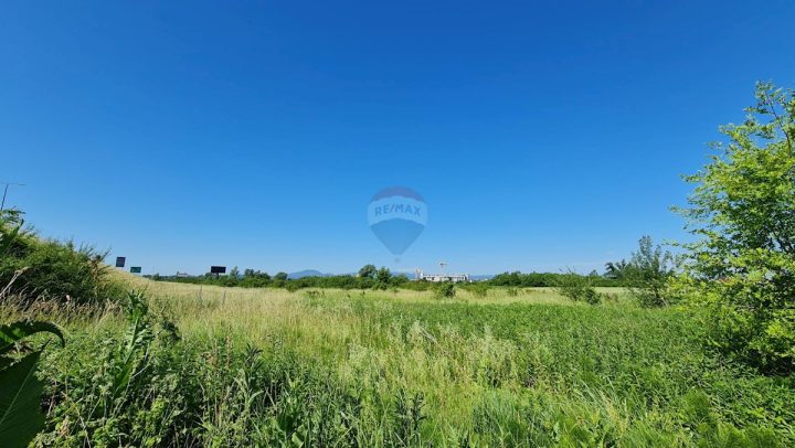 Pozemek na prodej 4243 m² – Zaprešić