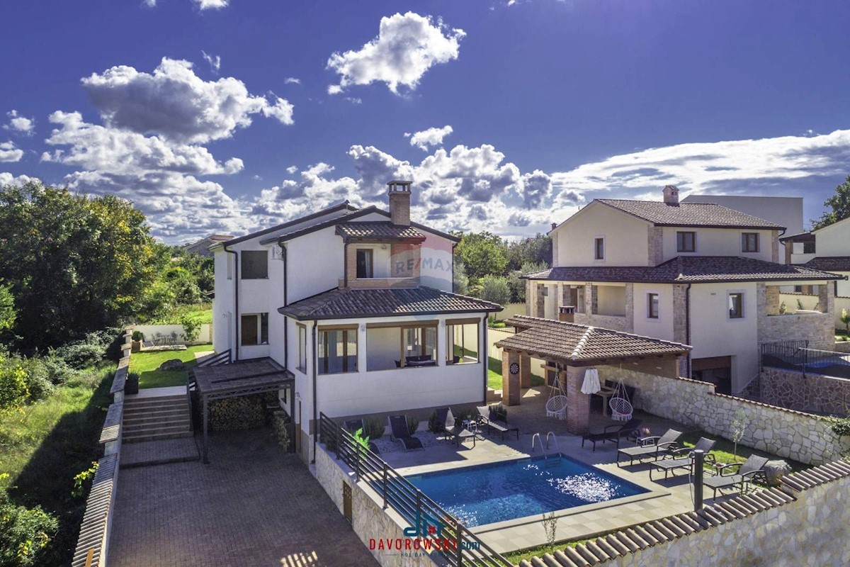 Kuća Na prodaju - ISTARSKA  POREČ 