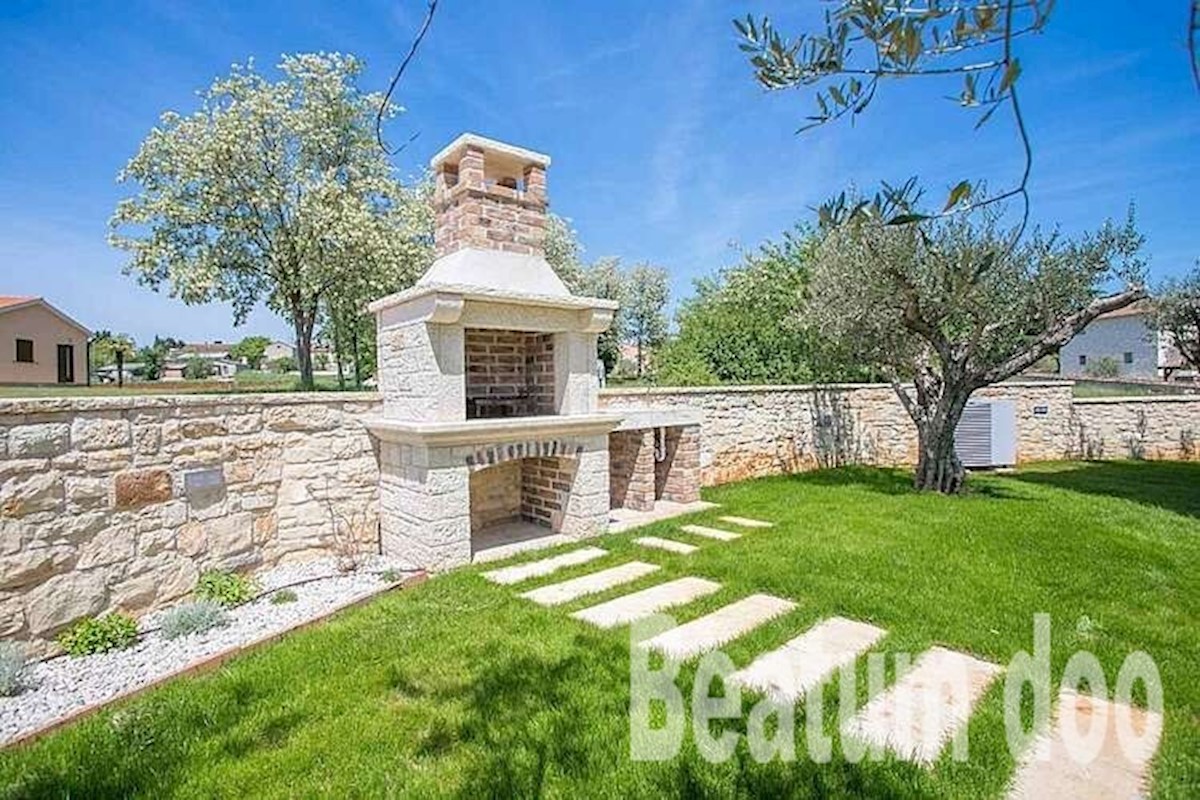 House For sale - ISTARSKA  KAŠTELIR 