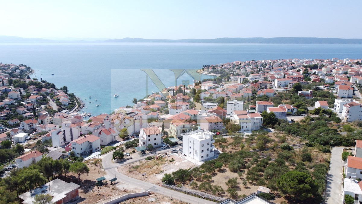 Apartma Naprodaj - SPLITSKO-DALMATINSKA  Čiovo