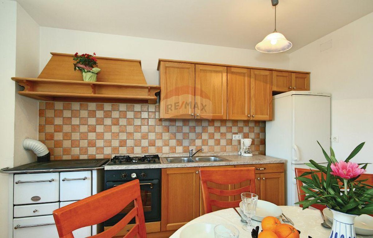 House For sale - ISTARSKA  VIŽINADA 
