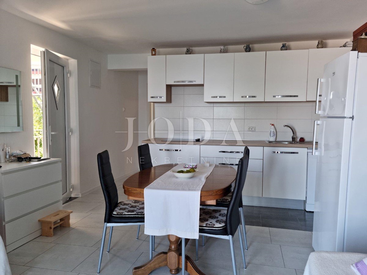 Apartment Zu verkaufen - PRIMORSKO-GORANSKA  NOVI VINODOLSKI 