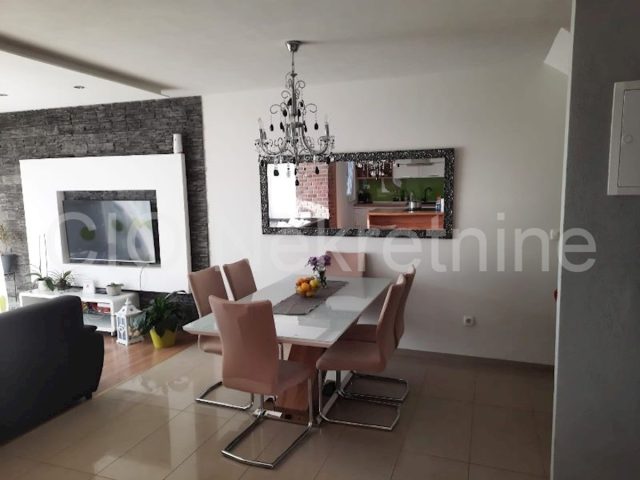 Flat for sale 101 m² – Kučine