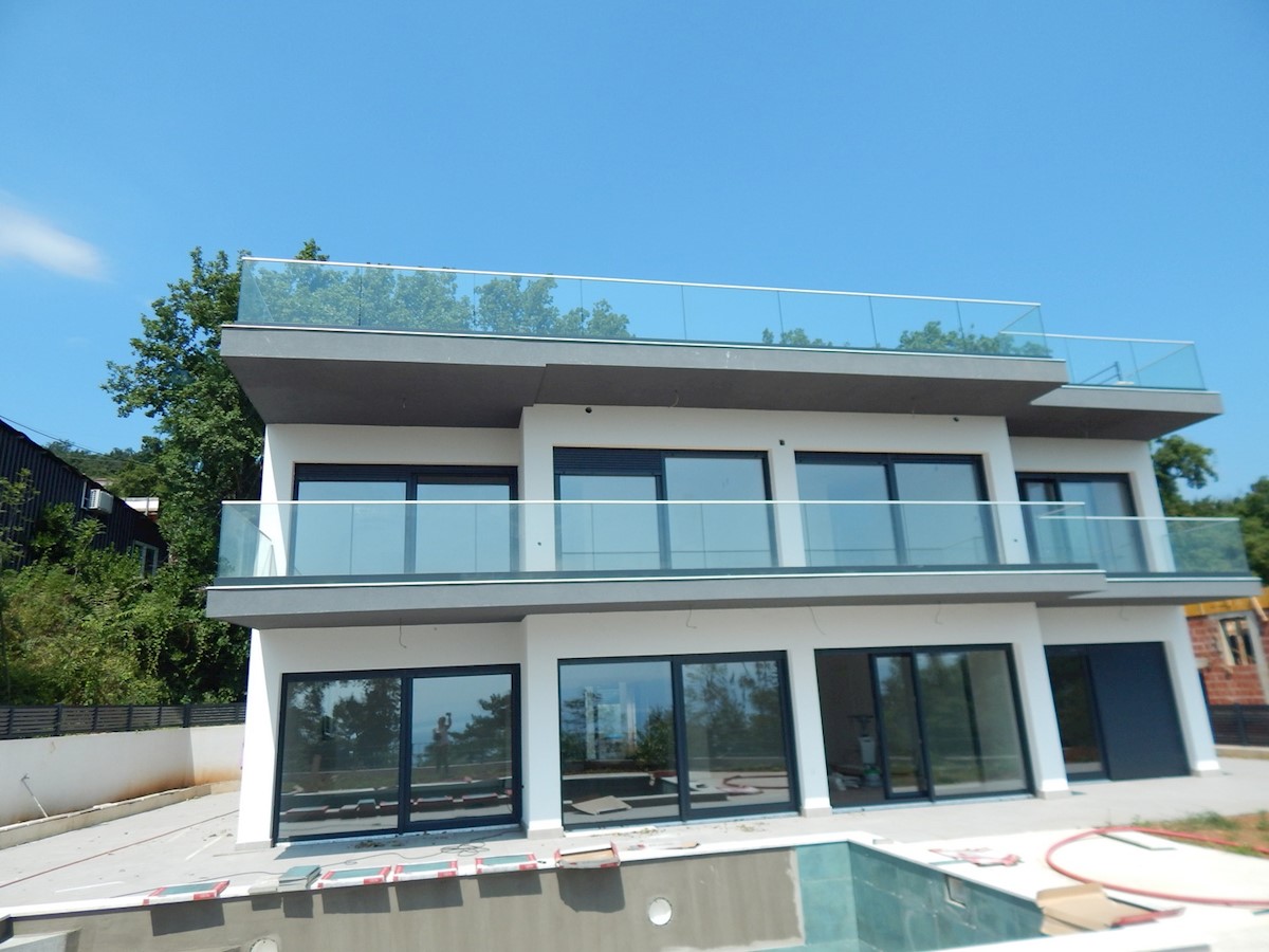 Haus Zu verkaufen - Primorsko-goranska Lovran - foto 1/10