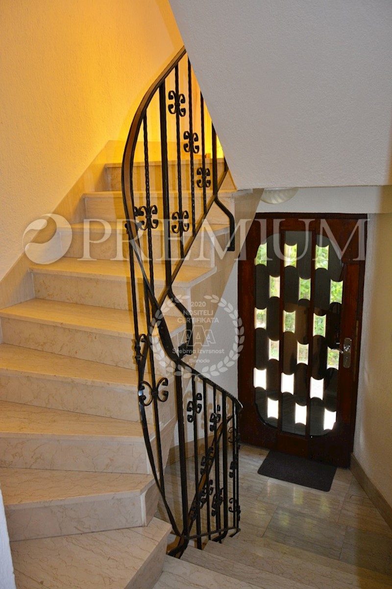 Casa In vendita - PRIMORSKO-GORANSKA  KRK 