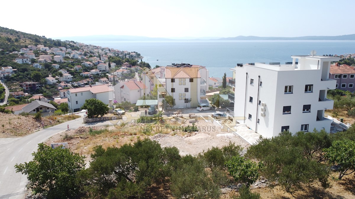 Apartma Naprodaj - SPLITSKO-DALMATINSKA  Čiovo