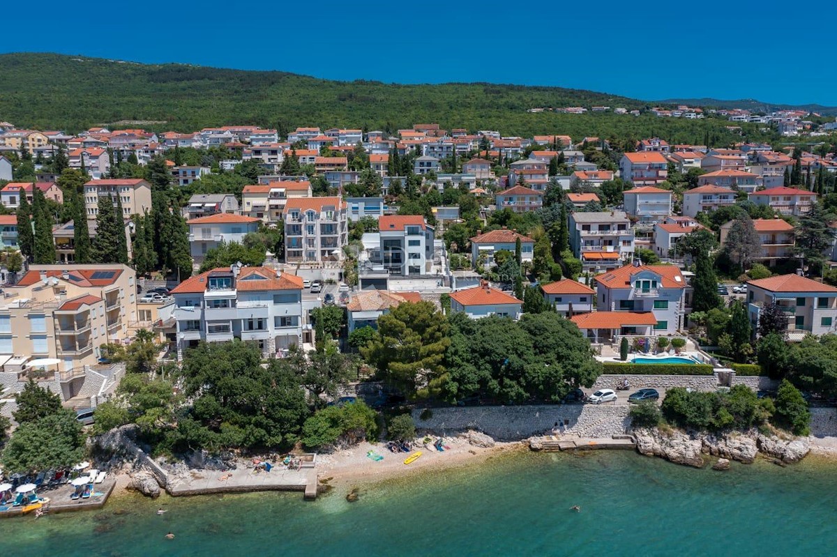 Kuća Na prodaju - PRIMORSKO-GORANSKA  CRIKVENICA 