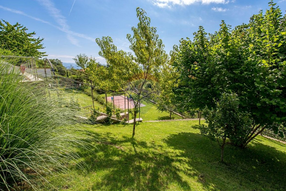 Kuća Na prodaju - PRIMORSKO-GORANSKA  OPATIJA 