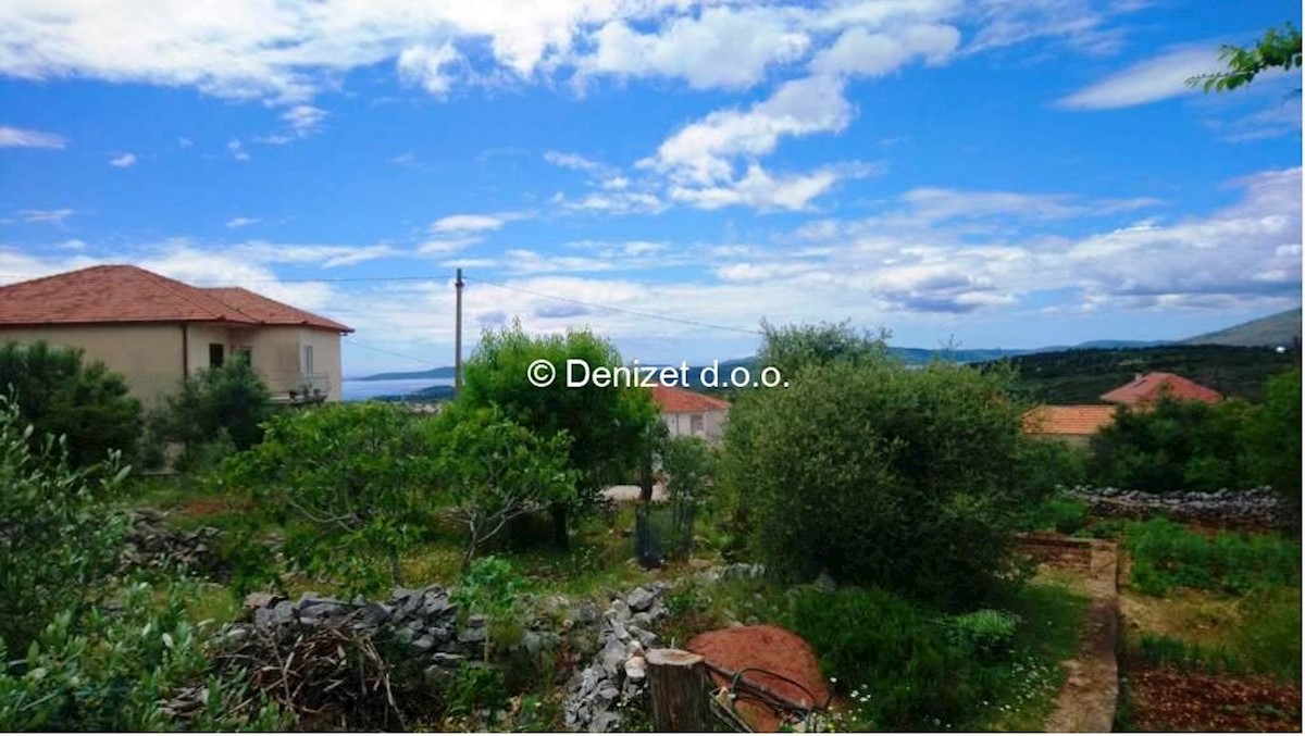 Land For sale - SPLITSKO-DALMATINSKA  TROGIR 