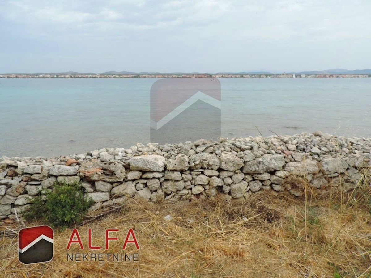 Land For sale - ŠIBENSKO-KNINSKA  VODICE 