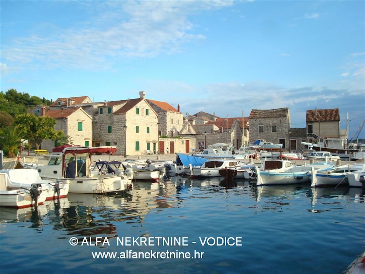 Pozemok Na predaj - ŠIBENSKO-KNINSKA  VODICE 