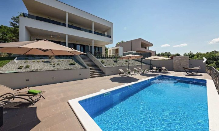 Casa in vendita 243 m² – Labin