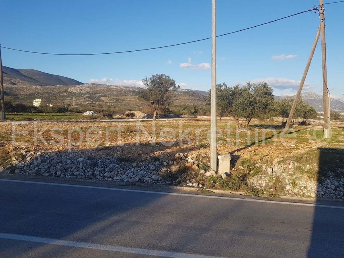 Land For sale - SPLITSKO-DALMATINSKA  TROGIR 