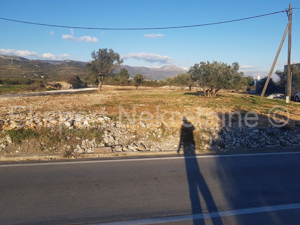 Land For sale - SPLITSKO-DALMATINSKA  TROGIR 