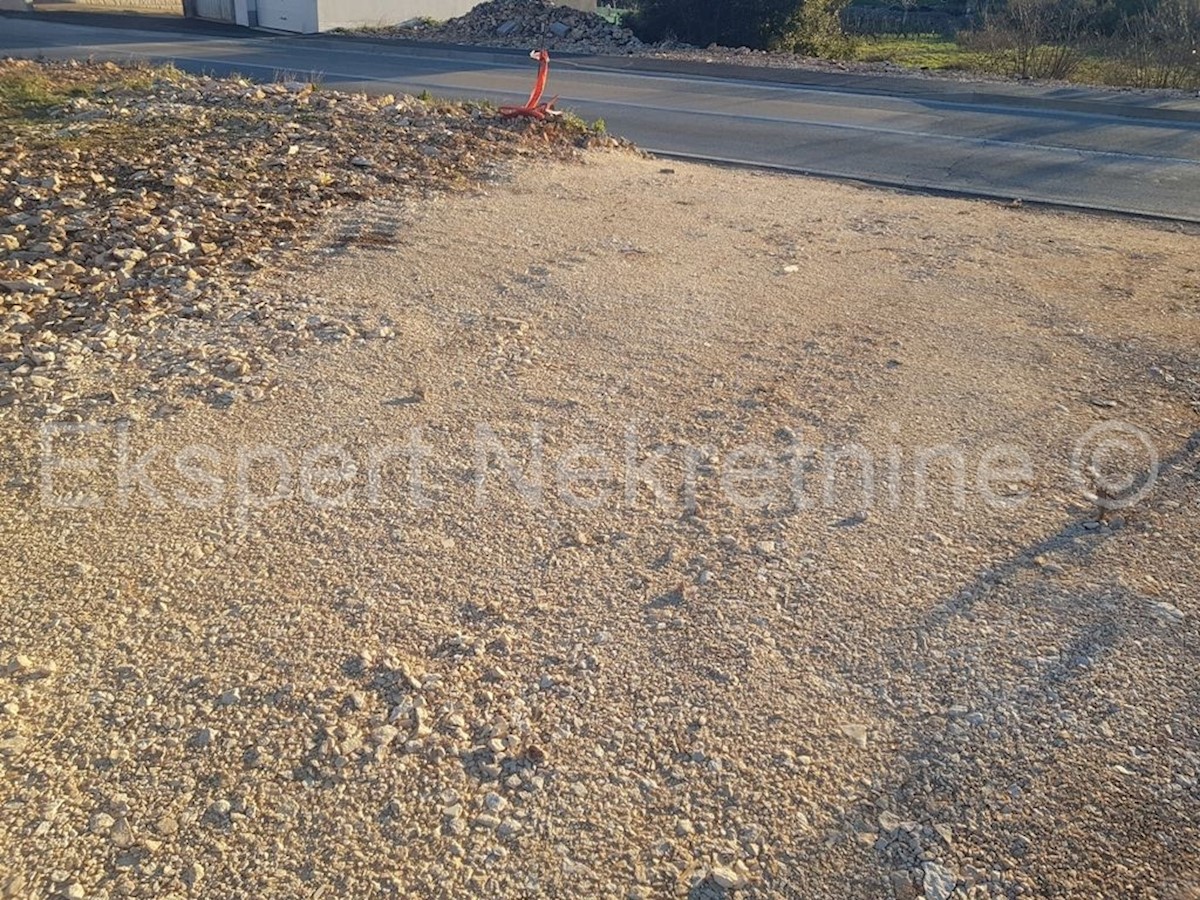 Land For sale - SPLITSKO-DALMATINSKA  TROGIR 