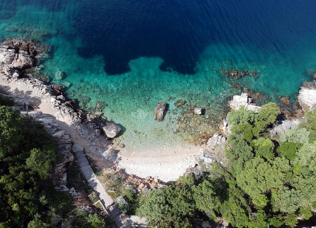 Terreno In vendita - DUBROVAČKO-NERETVANSKA  MLJET 