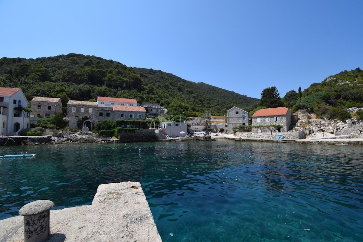 Terreno In vendita - DUBROVAČKO-NERETVANSKA  MLJET 