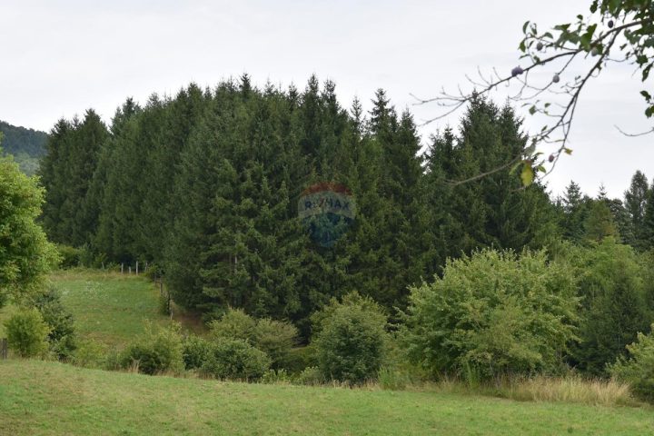 Zemljište na prodaju 2181 m² – Hambarište
