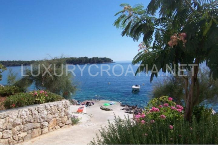 Casa in vendita 400 m² – Korčula