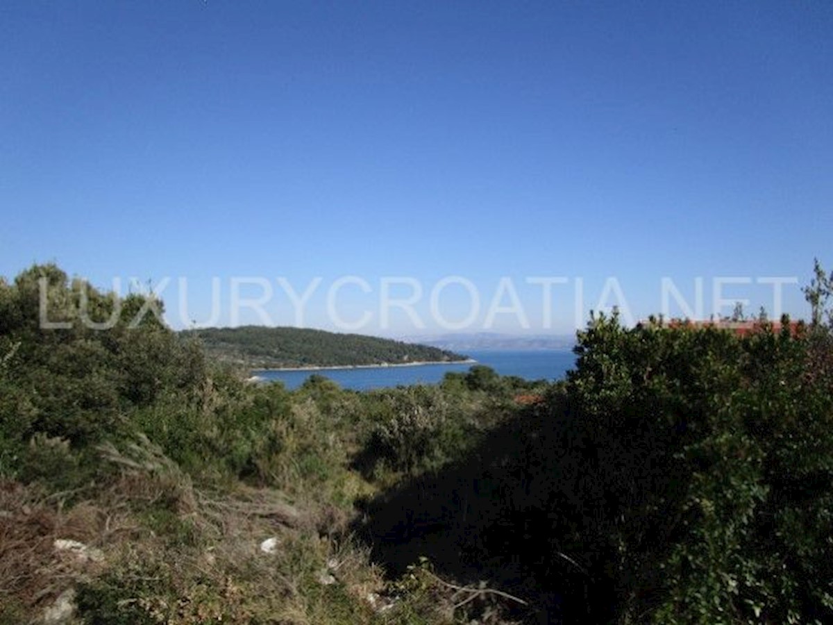 Land For sale - SPLITSKO-DALMATINSKA  ŠOLTA 