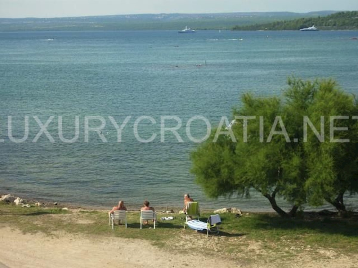 Hiša Na predaj - ŠIBENSKO-KNINSKA  ŠIBENIK 
