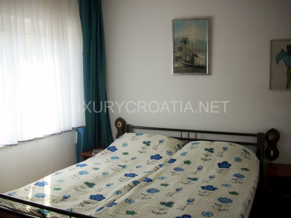 Hiša Na predaj - ŠIBENSKO-KNINSKA  ŠIBENIK 