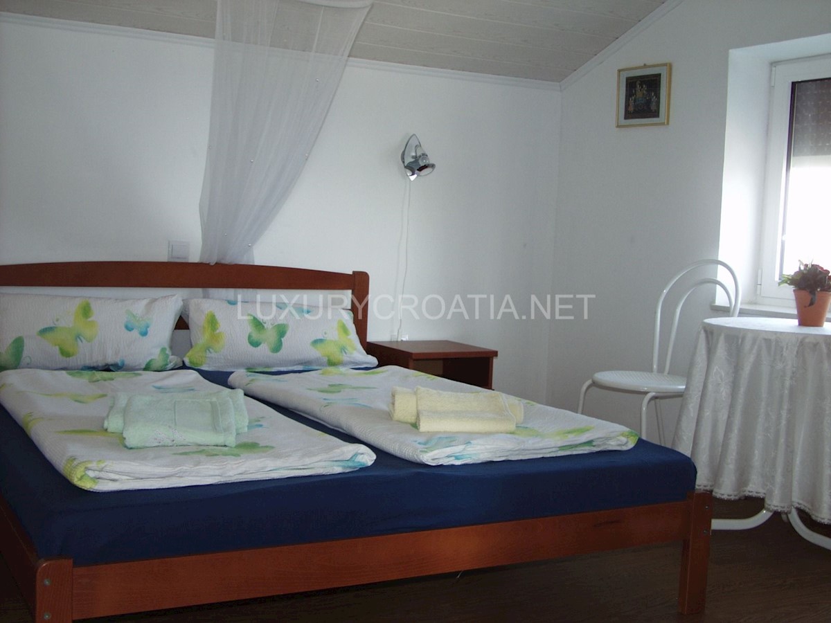 Casa In vendita - ŠIBENSKO-KNINSKA  Šibenik