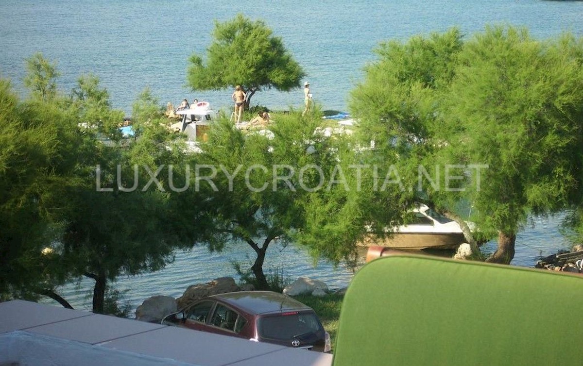 Hiša Na predaj - ŠIBENSKO-KNINSKA  ŠIBENIK 