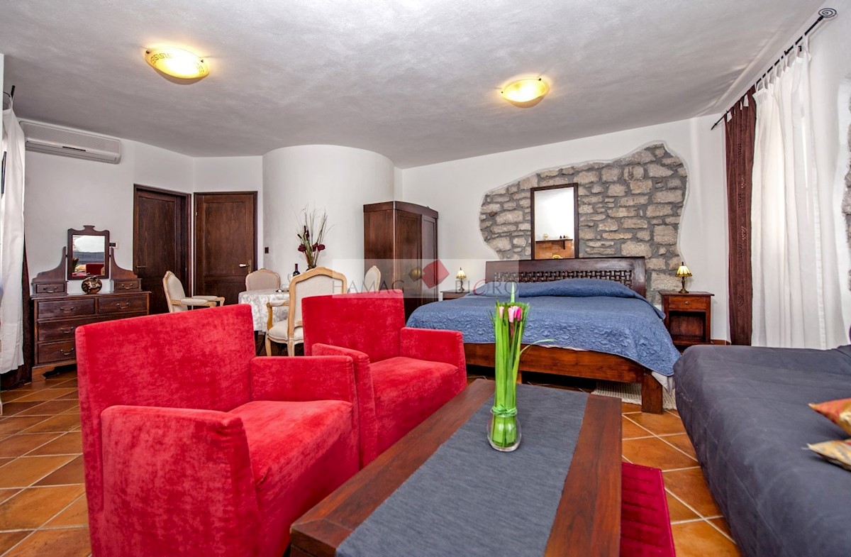 Casa In vendita - ISTARSKA  ROVINJ 