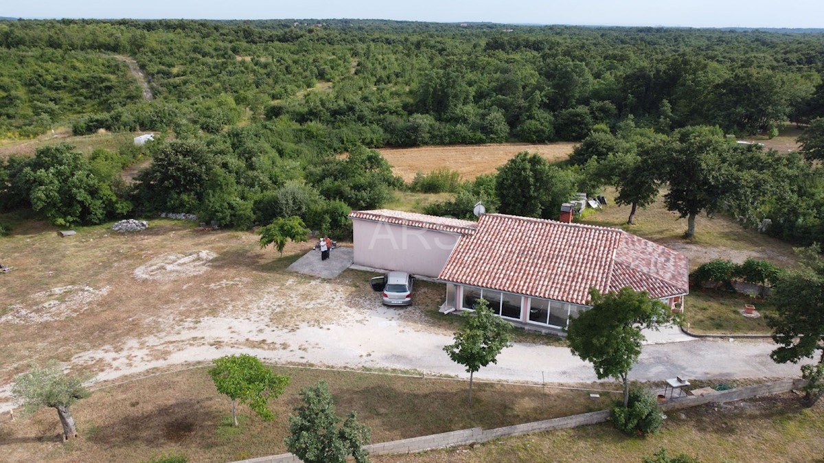 Casa In vendita - ISTARSKA  MARČANA 