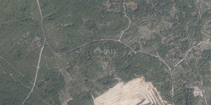 Zemljište na prodaju 12644 m² – Garica