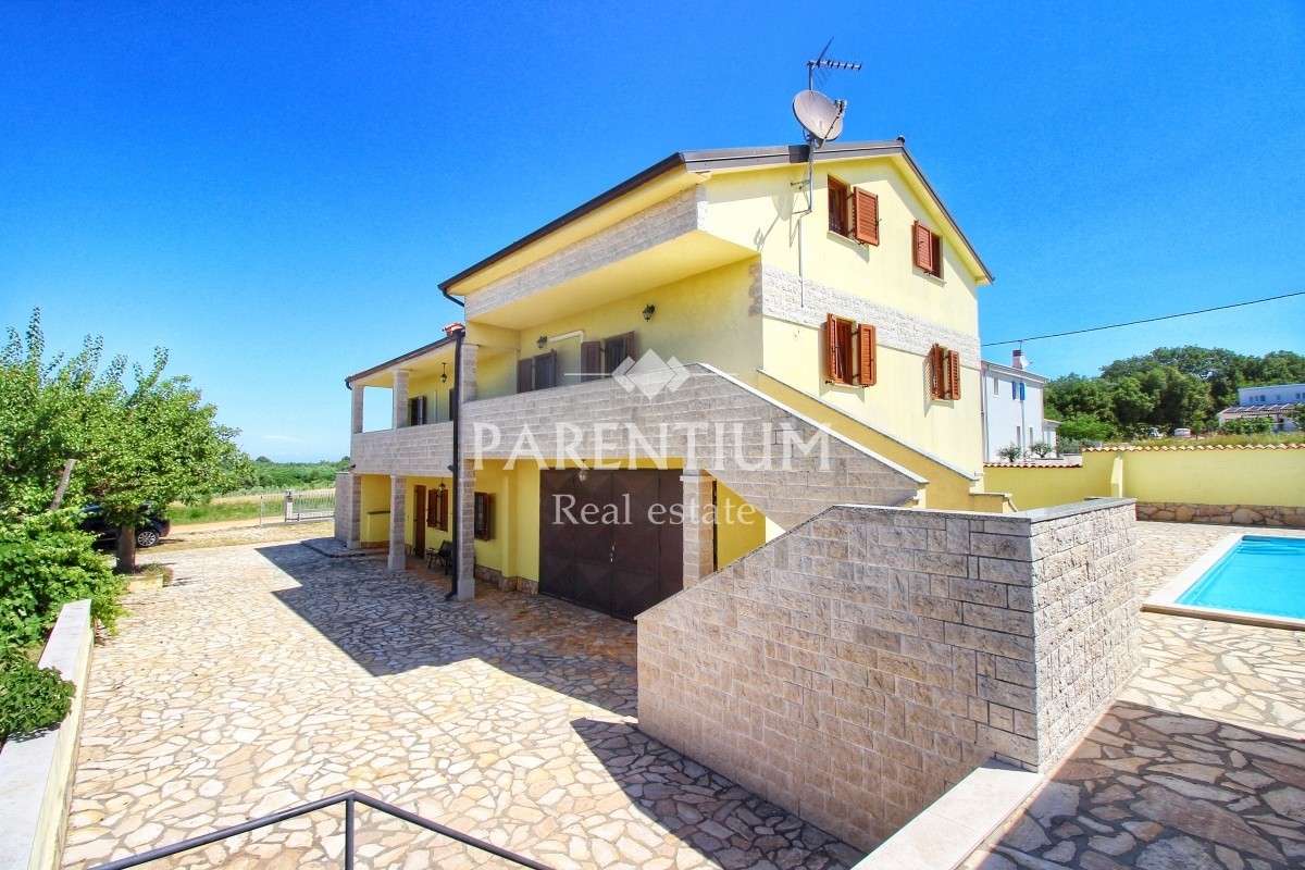Haus Zu verkaufen - ISTARSKA  POREČ 