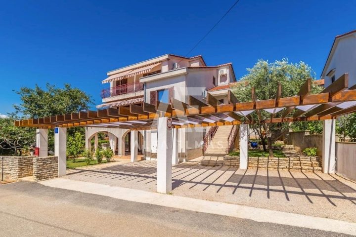 House For sale - Primorsko-goranska Krk - foto 2/27